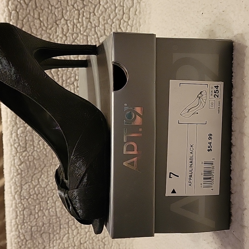 Womens shoes